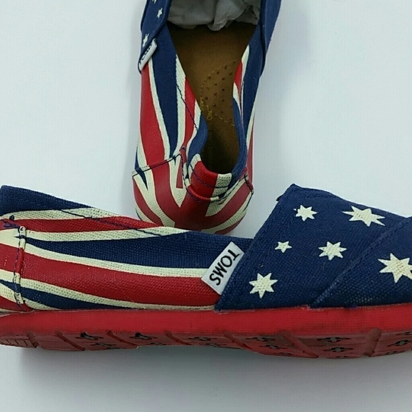 Toms Shoes - TOMS l One for One Flag Sneakers